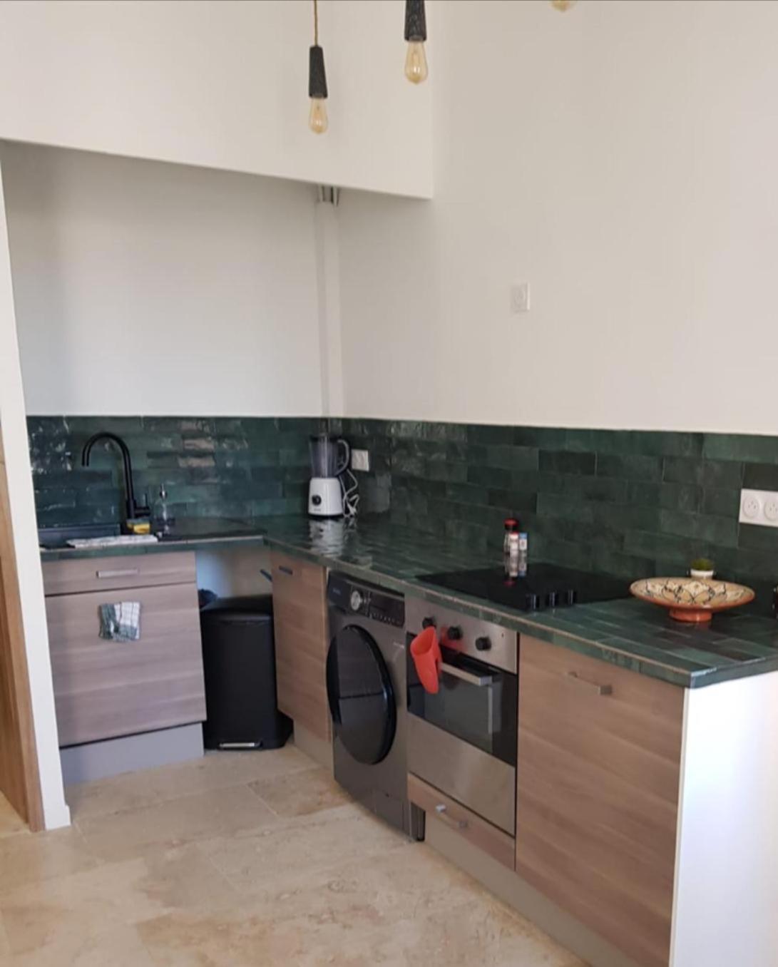 Central And Comfortable Studio, Near Train Station Marsiglia Esterno foto
